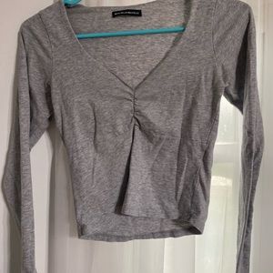 Gray long sleeve top